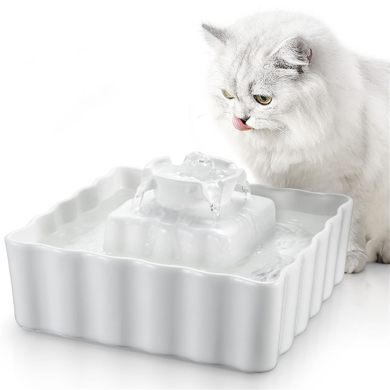 F016 Pet Water Fountain